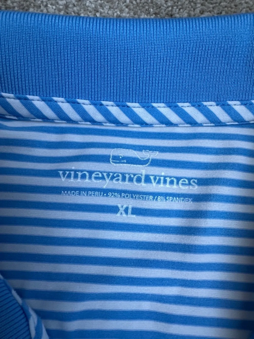 Vineyard Vines Men’s Light Blue & White Striped Polo with team patch - Picture 2 of 5